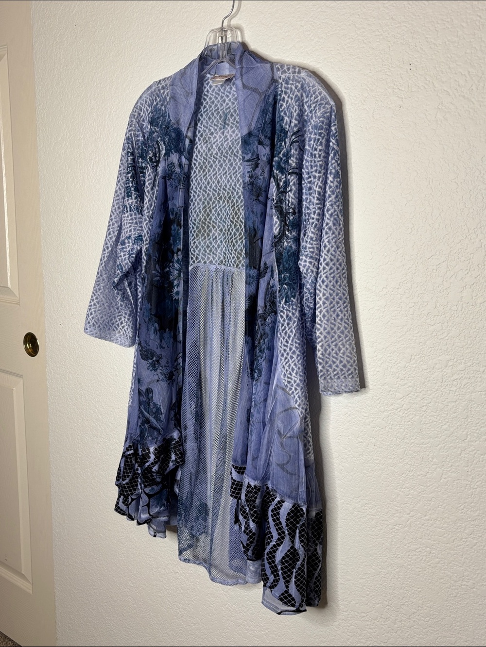 Kamala Light Blue Patterned Open-Front Duster Cape - Picture 3 of 13